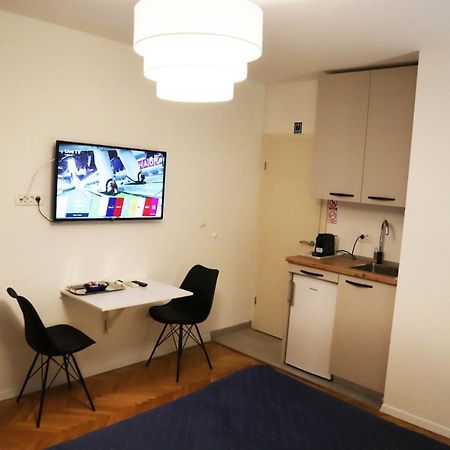 Room Nada Split Bagian luar foto