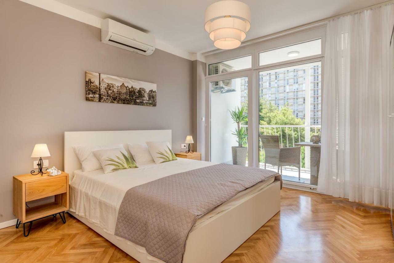 Room Nada Split Bagian luar foto